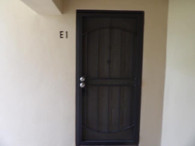 Foto del edificio - 618 Sea Pine Way