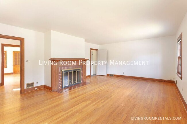 Foto del edificio - 6445 N Williams Ave