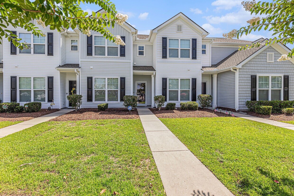Primary Photo - 193 Olde Towne Way