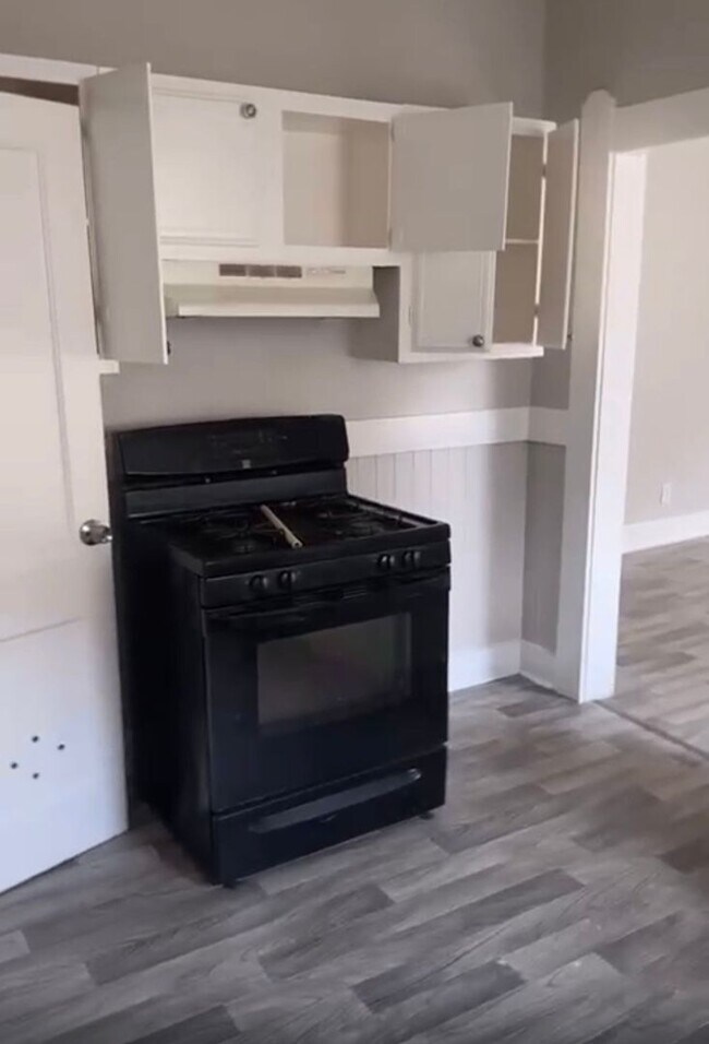 Foto del edificio - This recently updated 1 bedroom 1 bath hom...