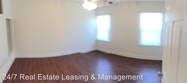 Building Photo - 617 W 51st St