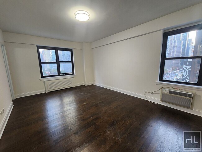 Foto del edificio - EAST 57 STREET