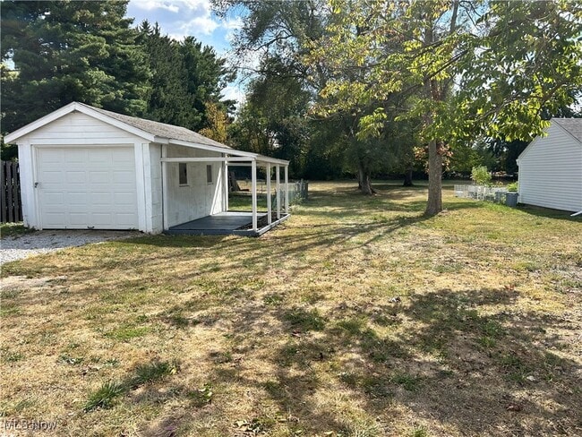 Foto del edificio - 1102 Palmetto Ave