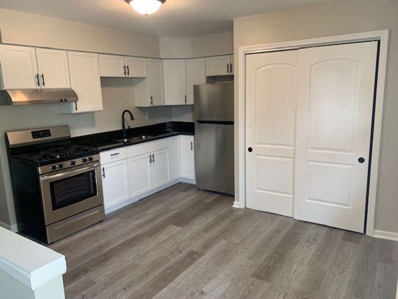 5344 Aspen Ave, Portage, IN 46368 Condo for Rent in Portage, IN