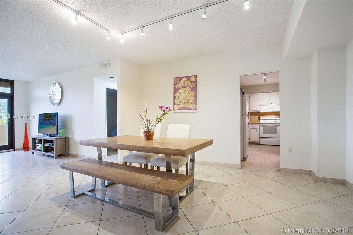 Primary Photo - THE PLAZA OF BAL HARBOUR CONDO