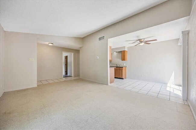 Building Photo - 4704 Lambs Ln