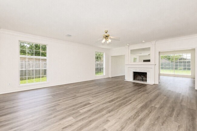 Building Photo - 11102 Brook Mill Ct