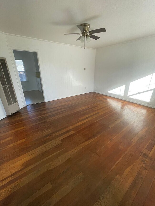 Foto del edificio - 2 Bedroom, 1 Bath Single Family Home