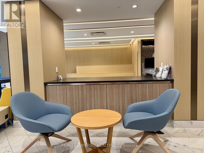 Photo du bâtiment - 38 Widmer St