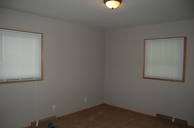 Building Photo - 300 Melrose Ct