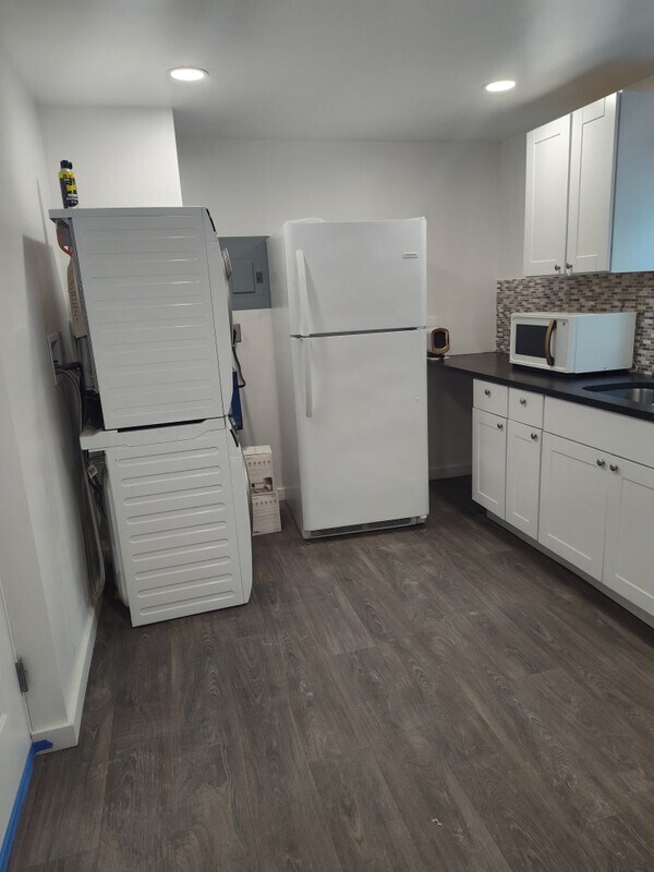 Building Photo - 11559 Thoroughbred Dr