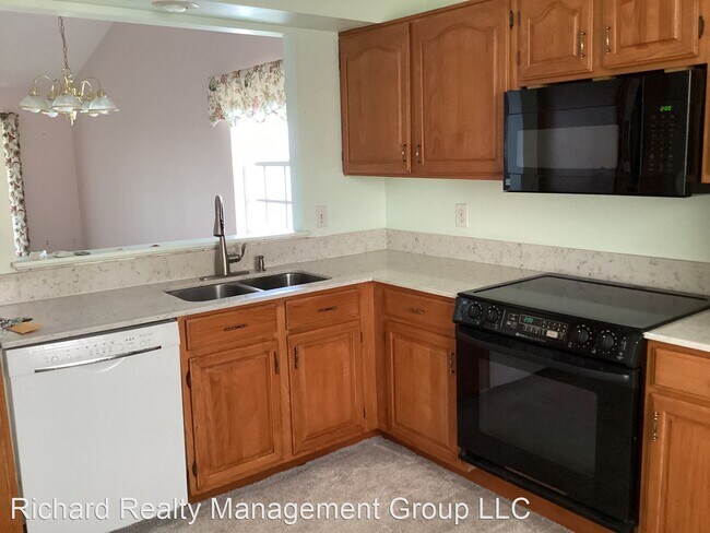Building Photo - 2 br, 2 bath House - 2885Autumn Green Dr.