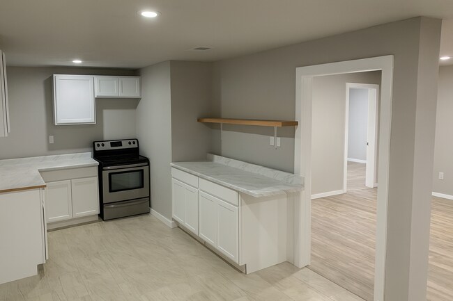 Building Photo - 3810 Monty Dr