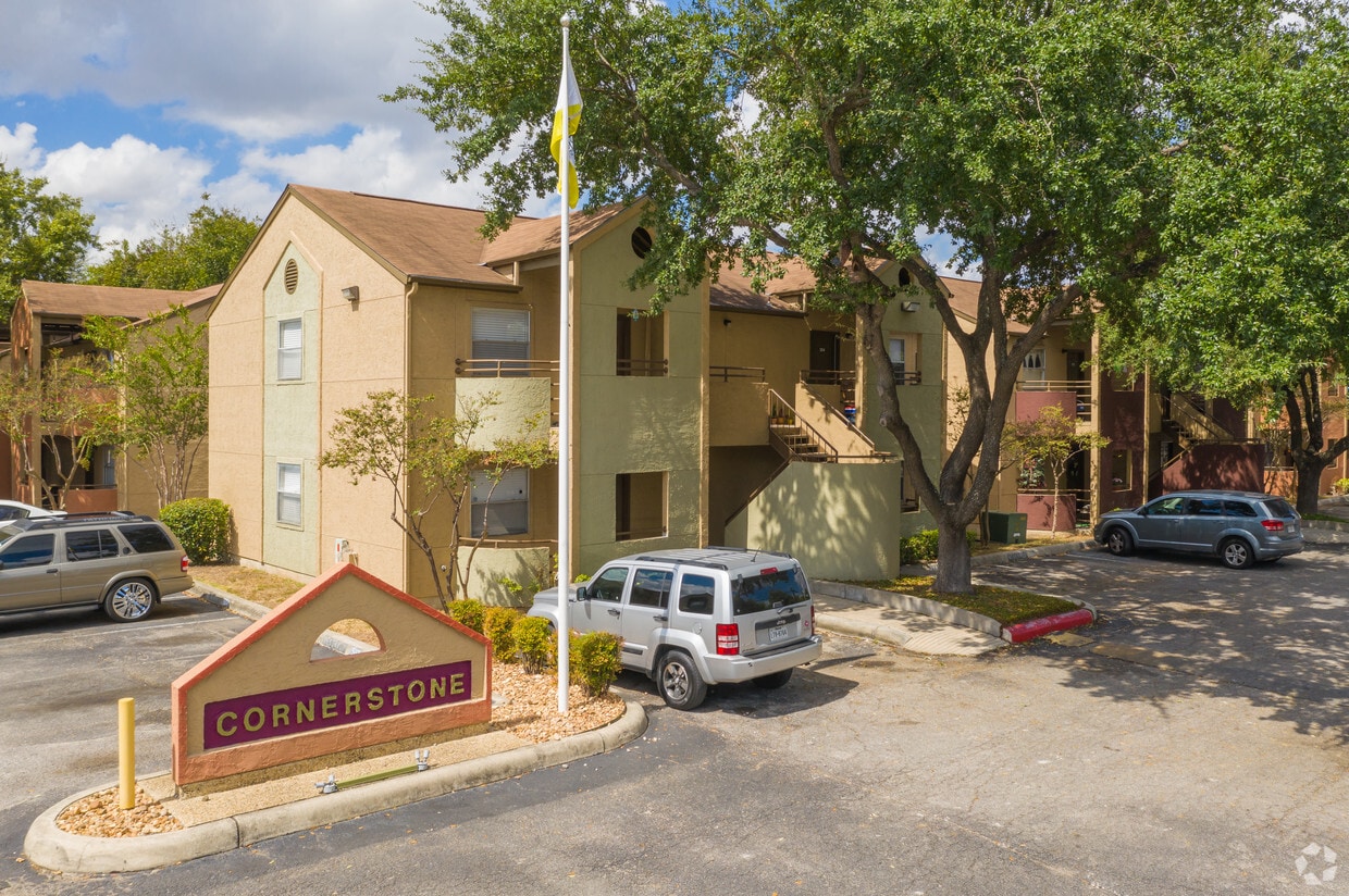 Cornerstone Apartments Apartments in San Antonio, TX