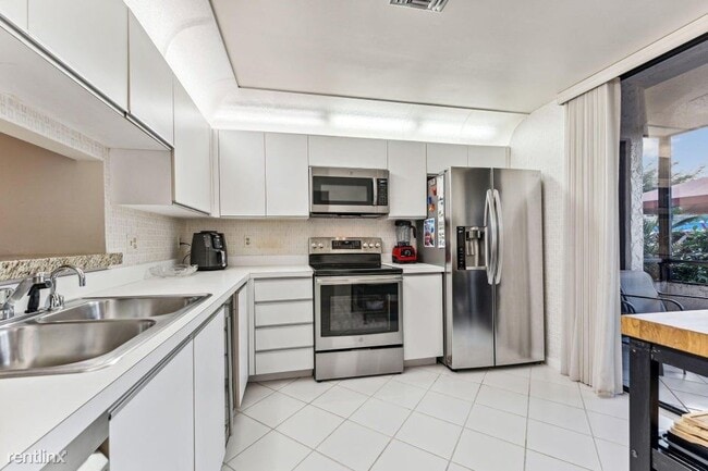 Foto del edificio - 3 br, 3 bath House - 7496 La Paz Blvd Apt 106