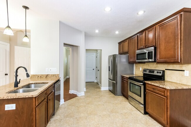 Building Photo - Wonderful 4 Bedroom Home in Grovetown, GA