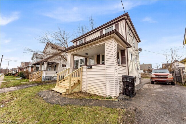 Foto del edificio - 13404 Chapelside Ave