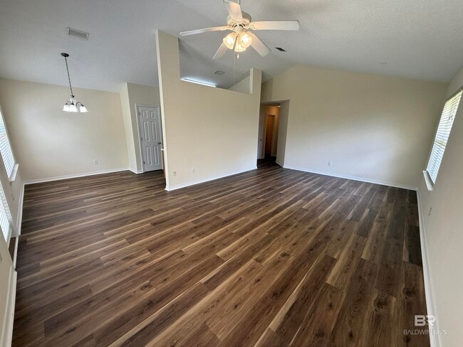Building Photo - 104 Kemper Ln