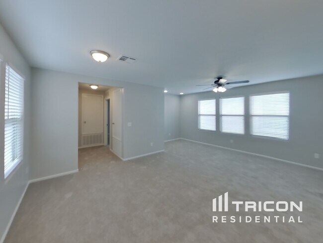 Foto del edificio - 4809 N 108th Ave