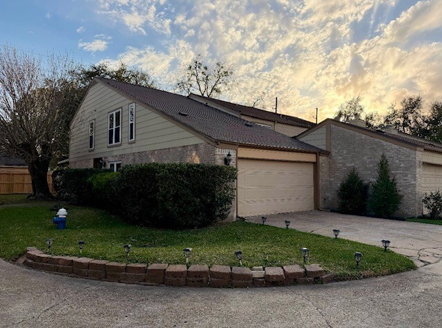 Building Photo - 14203 Briarsage Ct