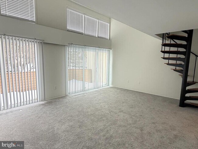 Foto del edificio - 5485 Harpers Farm Rd