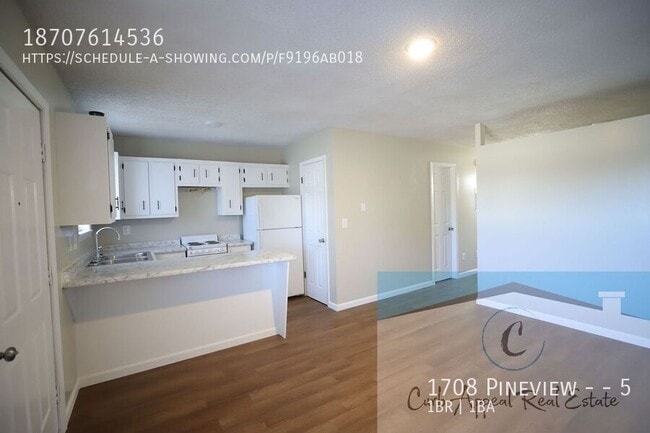 Building Photo - 1708 Pineview St