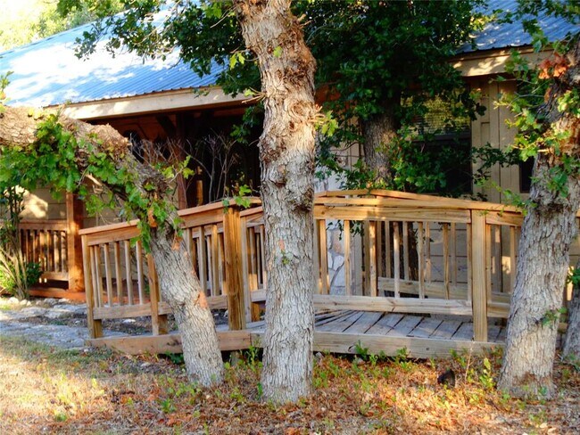 Building Photo - 1210 Barton Creek Dr