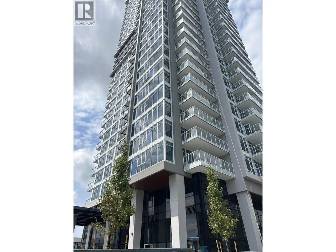 Photo principale - 720-1720 Farrow St
