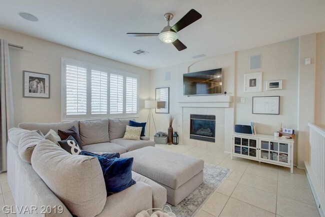 Building Photo - 316 Autumn Palace Ct