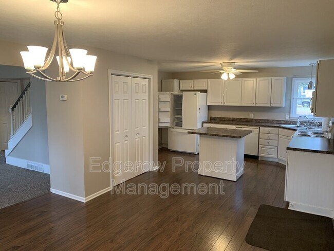 Foto del edificio - 8850 66th St SE