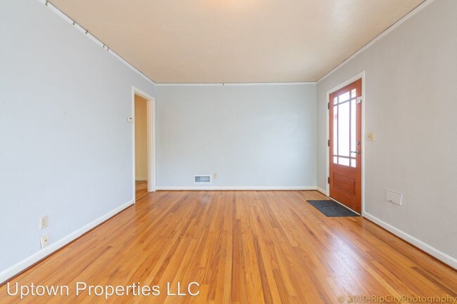 Building Photo - 3 br, 2 bath House - 1906 NE Dekum St