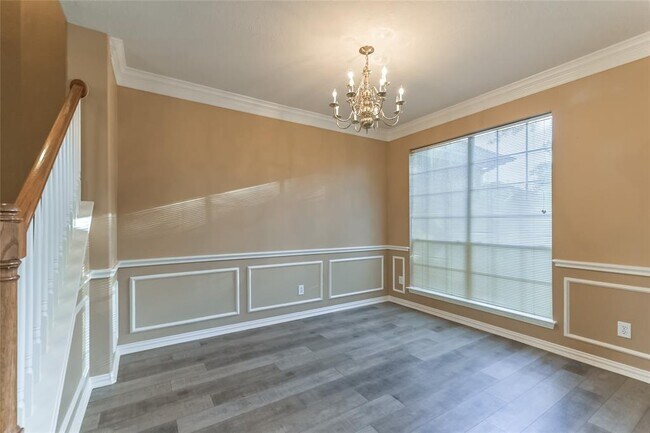 Foto del edificio - 3313 Pebble Beach Ln