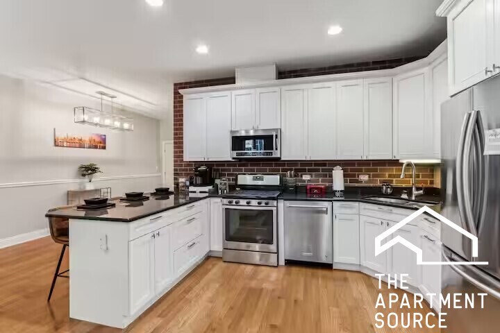 Foto principal - 3935 S Wells St