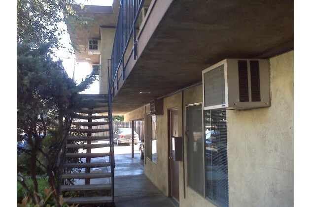 Foto del edificio - Dameron Apartments