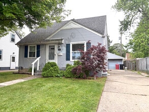 Building Photo - 25871 Oakland St