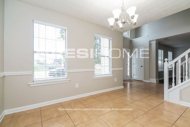 Building Photo - 510 Concord Terrace