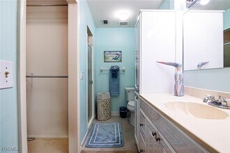 Building Photo - 6725 Winkler Rd