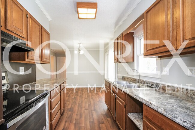 Building Photo - Cute Ranch Home!!!