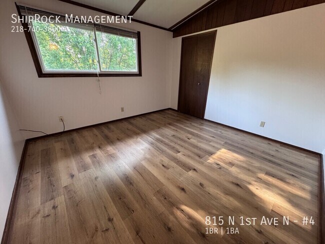 Building Photo - 815 N 1st Ave