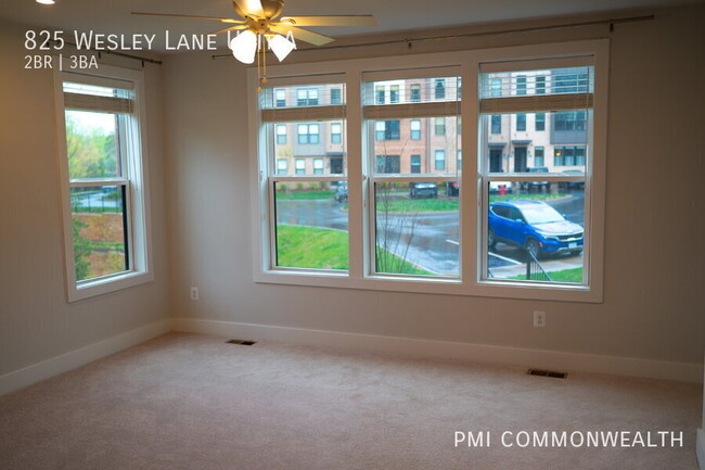 Building Photo - 825 Wesley Ln