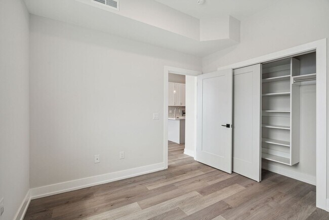 Interior Photo - The Dally