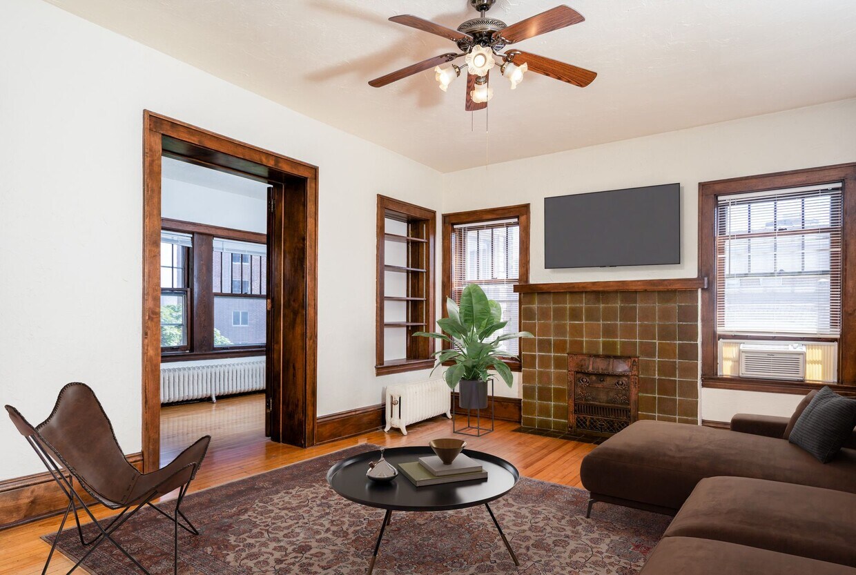 Foto principal - 809 Douglas Ave