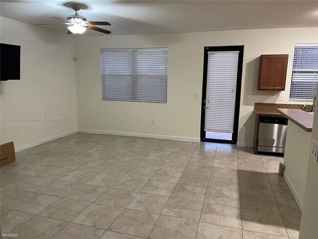 Foto del edificio - 3 br, 2.5 bath House - 15382 SW 173rd Ln