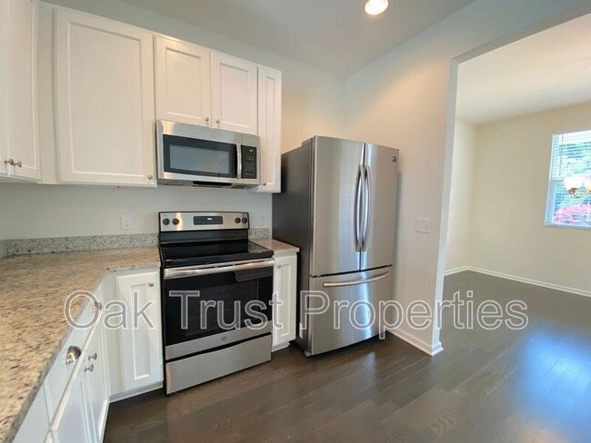 Building Photo - 9054 Parlor Dr