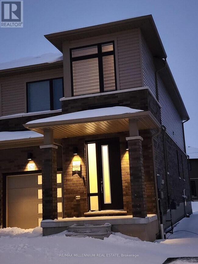 Photo du bâtiment - 879 Douro St