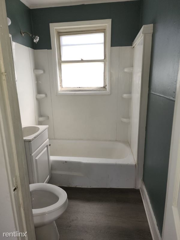 Building Photo - 2 br, 1 bath House - 1609 W Antoinette St