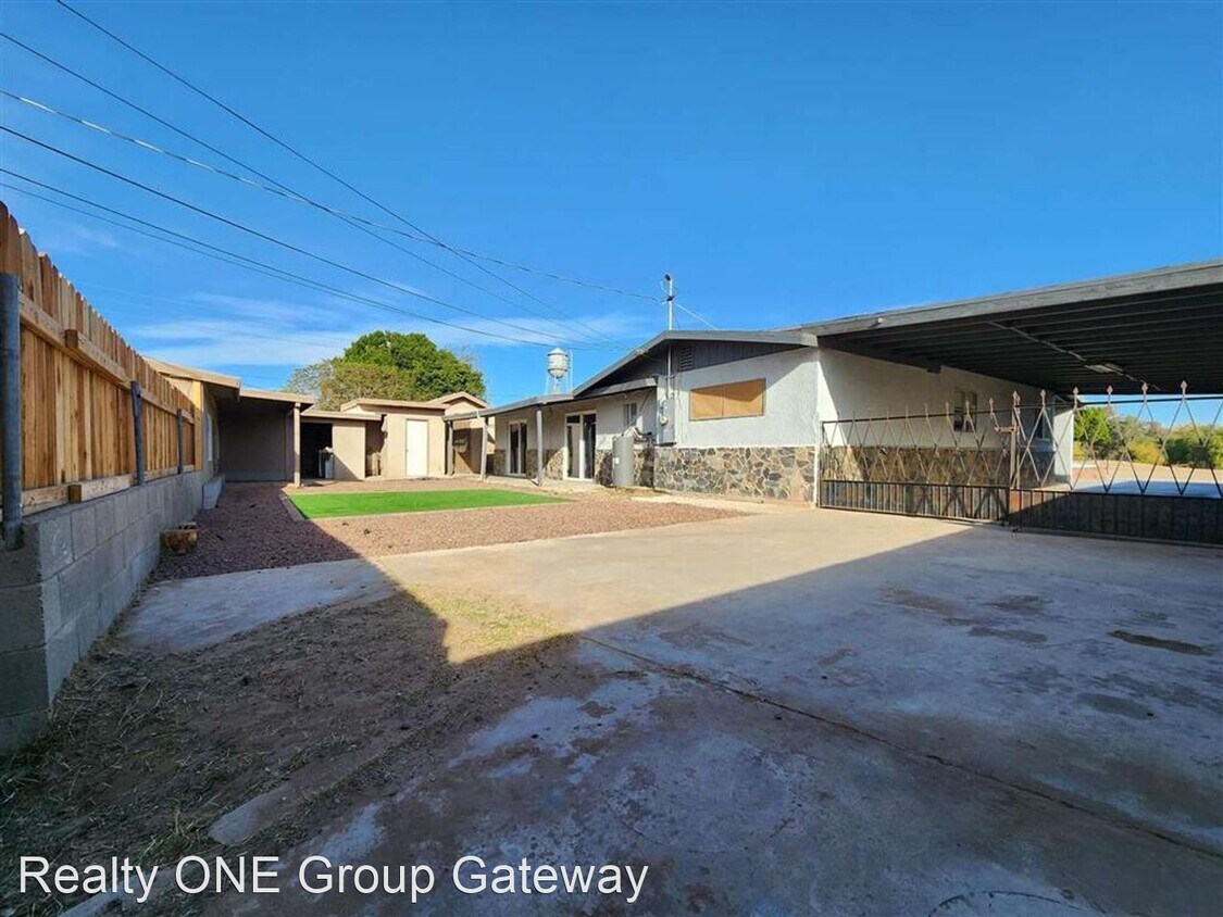 237 E St, Somerton, AZ 85350 House Rental in Somerton, AZ