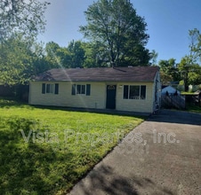 Building Photo - 4816 Andalusia Ln