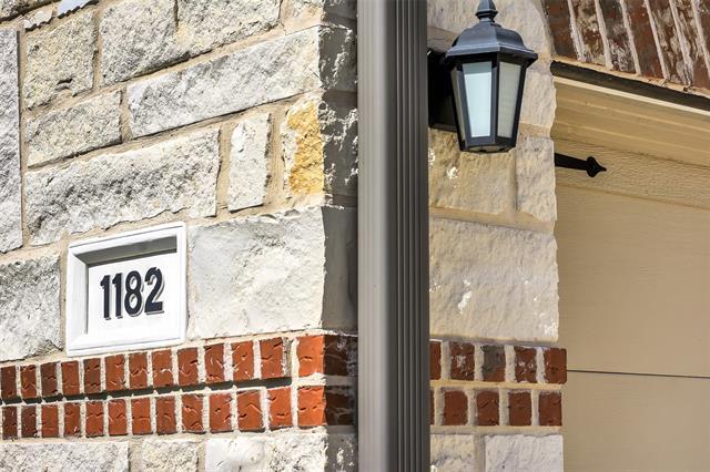 Building Photo - 1182 Rosecrush Dr