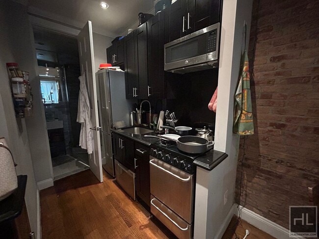 Building Photo - E 26TH ST.